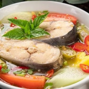 Canh chua đầu cá hú - cá hú