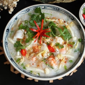 Cháo hải sản thập cẩm