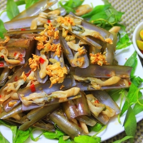 Ốc móng tay xào tỏi