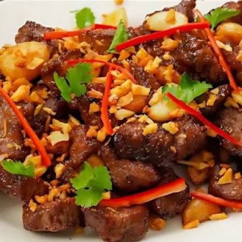 Cá - Bò - Ếch - Nem