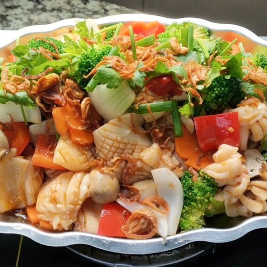 Mực xào sa tế