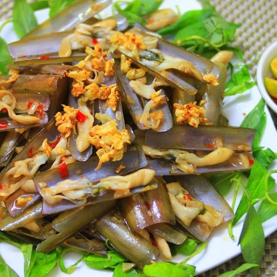 Ốc móng tay xào tỏi